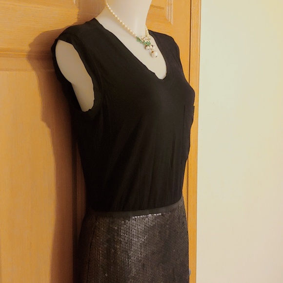 BCBGMaxAzira Black w/ Silver / Black Sequins Dress - Picture 5 of 8